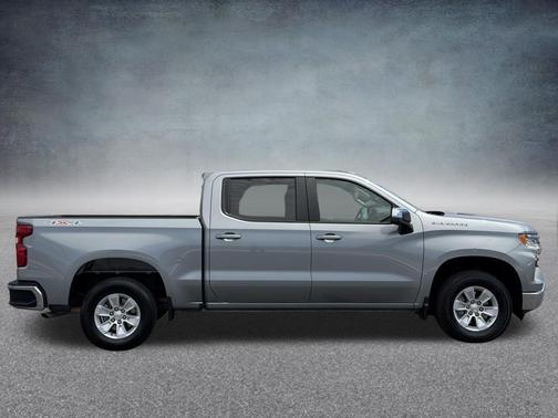 Sterling Gray Metallic 2025 Chevrolet Silverado 1500 LT