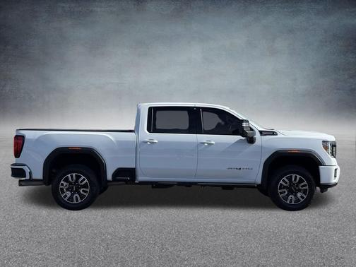 2023 GMC Sierra 2500 AT4