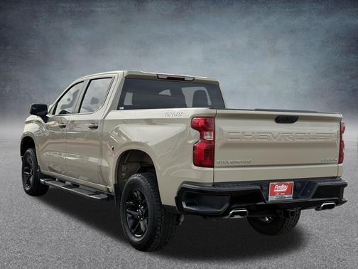 2022 Chevrolet Silverado 1500 Custom Trail Boss