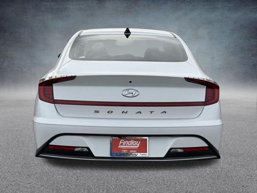 2021 Hyundai SONATA SE