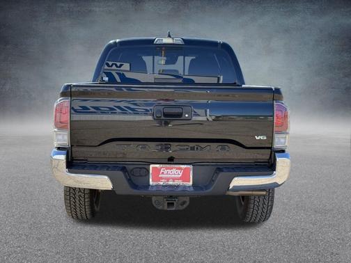 2022 Toyota Tacoma TRD Off-Road