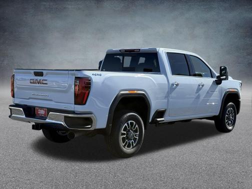 2026 GMC Sierra 2500 SLT
