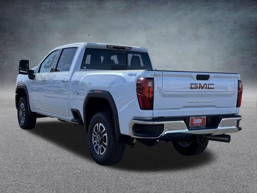 2026 GMC Sierra 2500 SLT