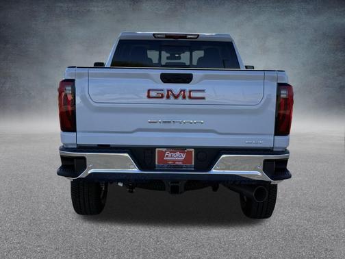 2026 GMC Sierra 2500 SLT