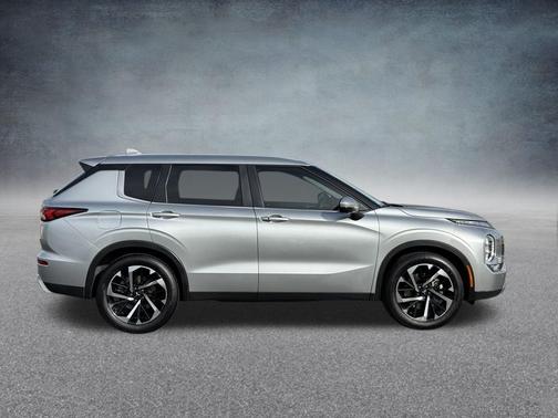 2024 Mitsubishi Outlander 