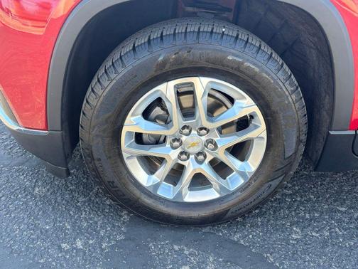 2018 Chevrolet Traverse LT Cloth