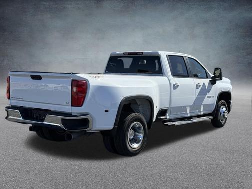 2024 Chevrolet Silverado 3500 LT