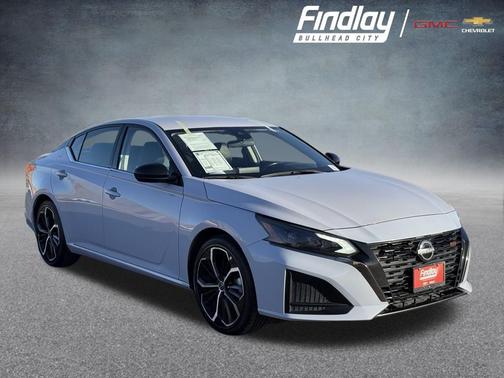 2024 Nissan Altima SR FWD