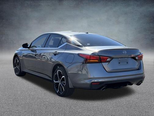 2024 Nissan Altima SR Intelligent AWD