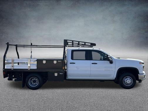2024 Chevrolet Silverado 3500 WT