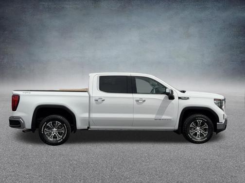 Summit White 2025 GMC Sierra 1500 SLT