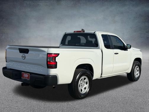 2025 Nissan Frontier S