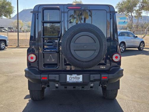 2024 INEOS Grenadier Fieldmaster