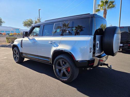 2023 Land Rover Defender 110 X