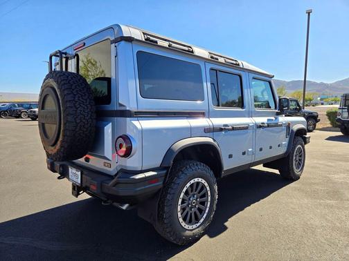 2025 INEOS Grenadier Fieldmaster