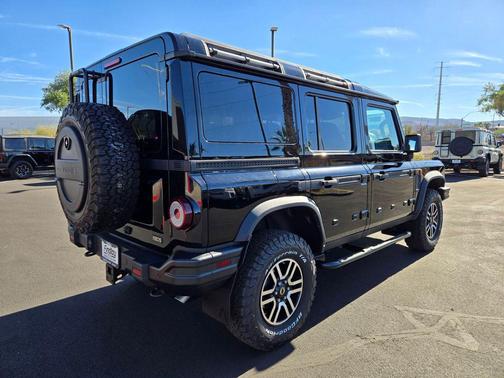 2025 INEOS Grenadier AWD