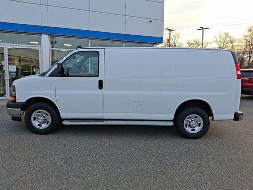 2024 Chevrolet Express 2500 RWD 2500 Regular Wheelbase WT