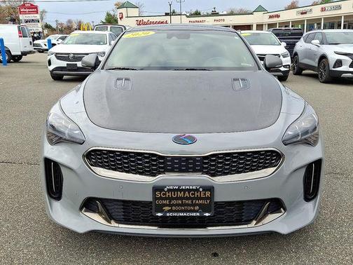2020 Kia Stinger GT1