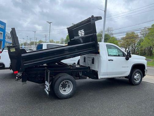2025 Chevrolet Silverado 3500 WT