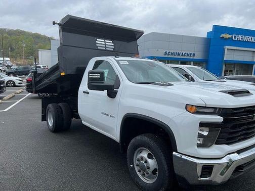 2025 Chevrolet Silverado 3500 WT