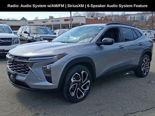 Sterling Gray Metallic 2024 Chevrolet Trax FWD 2RS