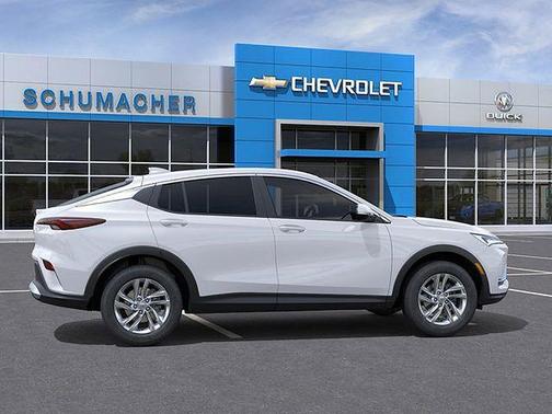 Summit White 2026 Buick Envista Preferred FWD