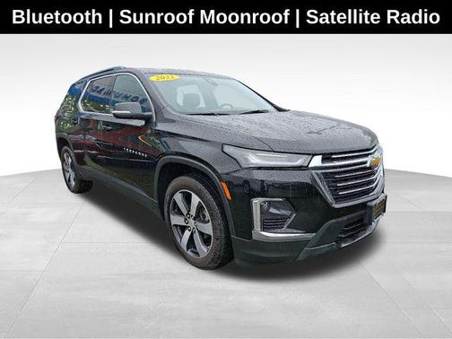 2022 Chevrolet Traverse LT Leather