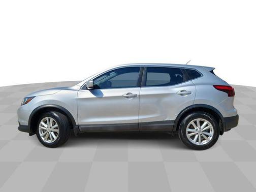 2017 Nissan Rogue Sport S