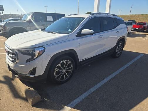 2020 GMC Terrain SLT