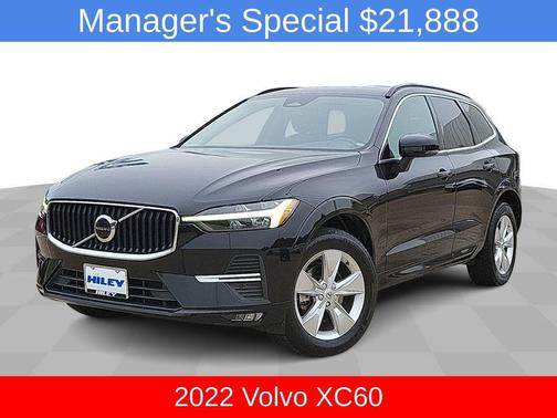 2022 Volvo XC60 B5 Momentum