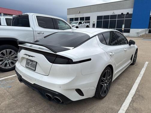 2022 Kia Stinger GT2