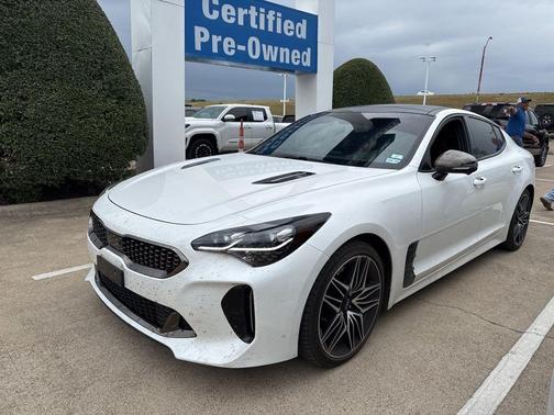 2022 Kia Stinger GT2