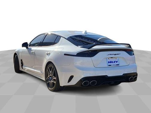 2022 Kia Stinger GT2