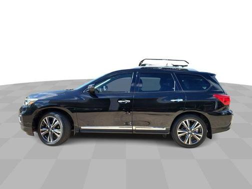 2017 Nissan Pathfinder Platinum