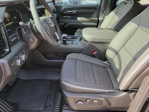2025 GMC Sierra 1500 AT4X