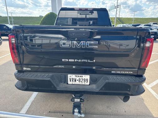 Onyx Black 2024 GMC Sierra 2500 Denali Ultimate