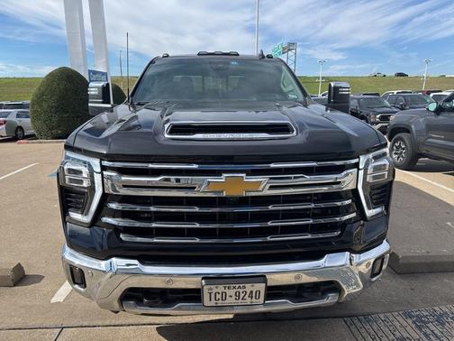 2024 Chevrolet Silverado 2500 LTZ