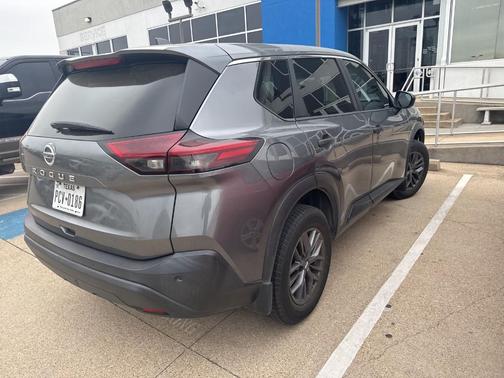 Gun Metallic 2021 Nissan Rogue S