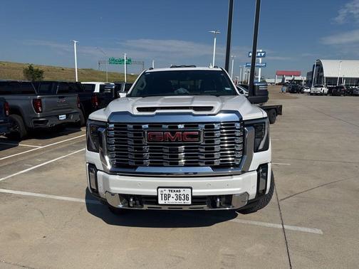 2024 GMC Sierra 2500 Denali