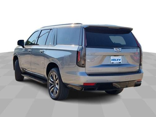 2023 Cadillac Escalade ESV Sport
