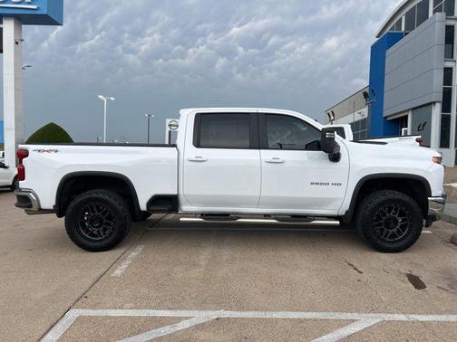 2023 Chevrolet Silverado 2500 LT