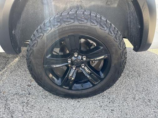 2024 RAM 1500 Classic SLT