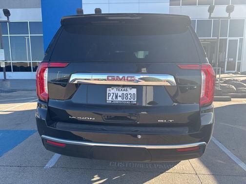 2021 GMC Yukon SLT