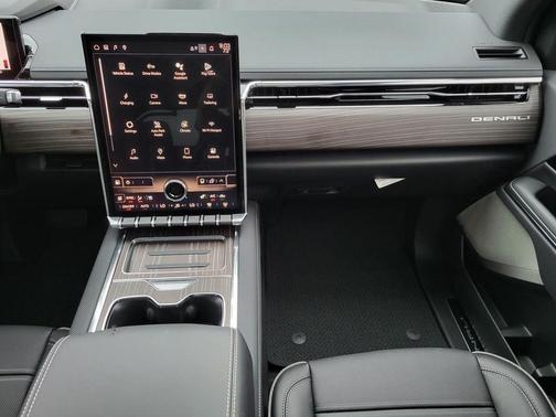 2025 GMC Sierra EV Denali