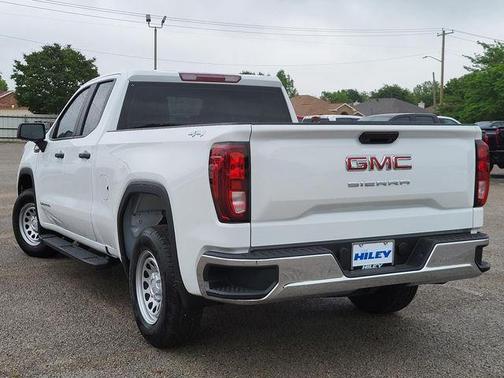 2025 GMC Sierra 1500 Pro