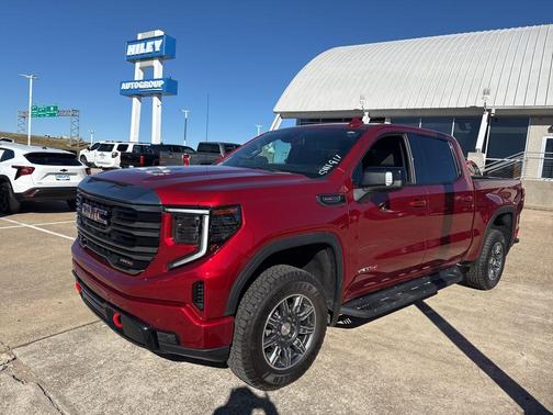 2024 GMC Sierra 1500 AT4
