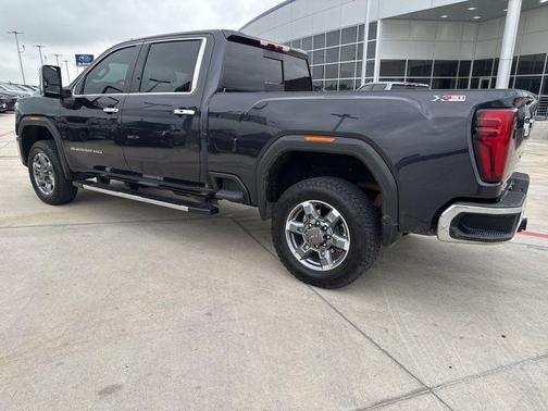 2025 GMC Sierra 2500 SLT
