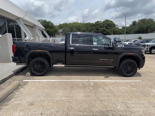 2022 GMC Sierra 3500 Denali