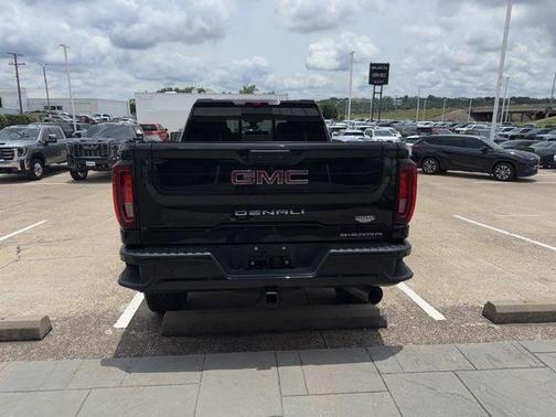 2022 GMC Sierra 3500 Denali