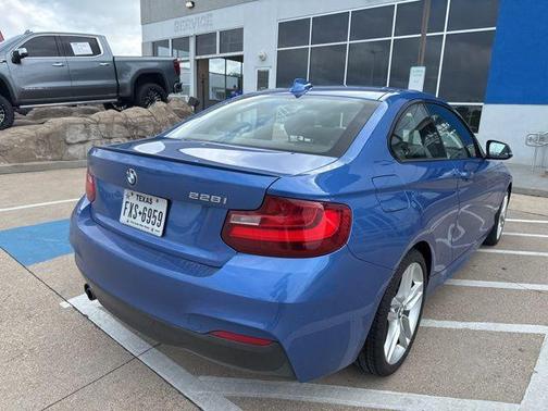 2015 BMW 228 i